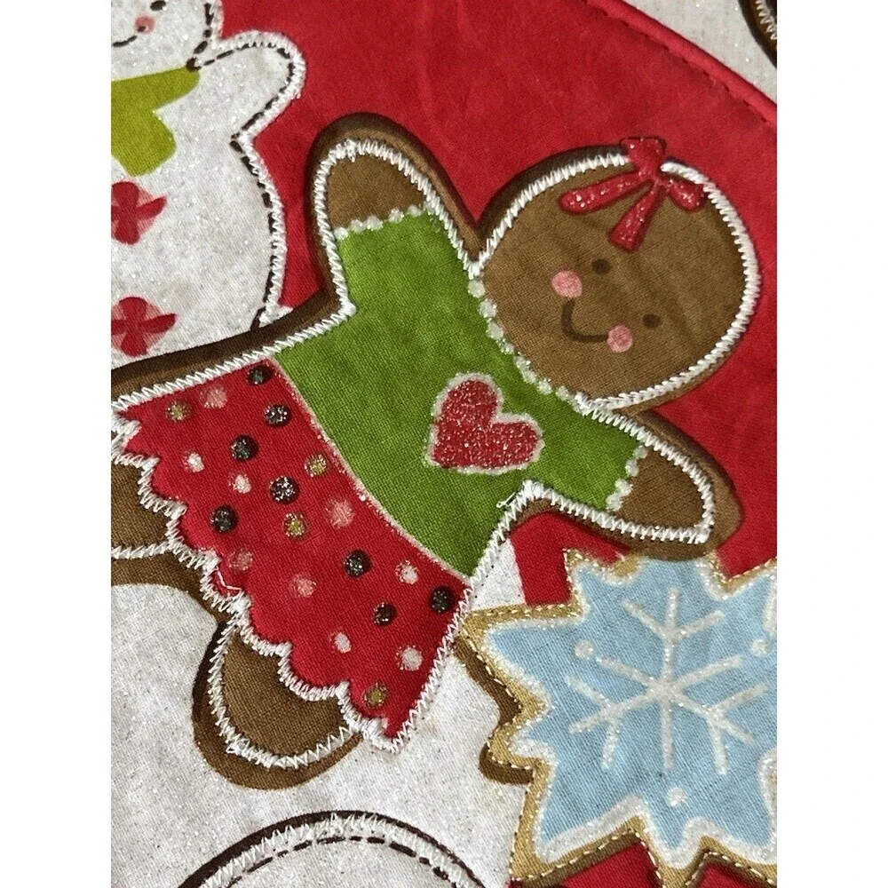 Set of 4 St Nicholas Square Christmas GINGERBREAD Oval Placemats 18 x 12 Cotton